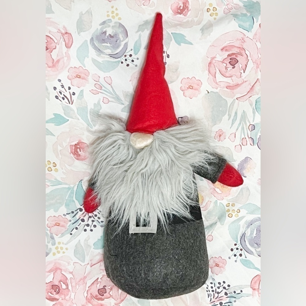 IKEA Vinterfint 18937 Santa Gnome Beard Red Hat buckle 14 1/2” Polyester - Picture 5 of 6